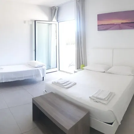 招待所 利托旅馆 3*